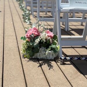 Floral Arrangement with Pink and White Flowers